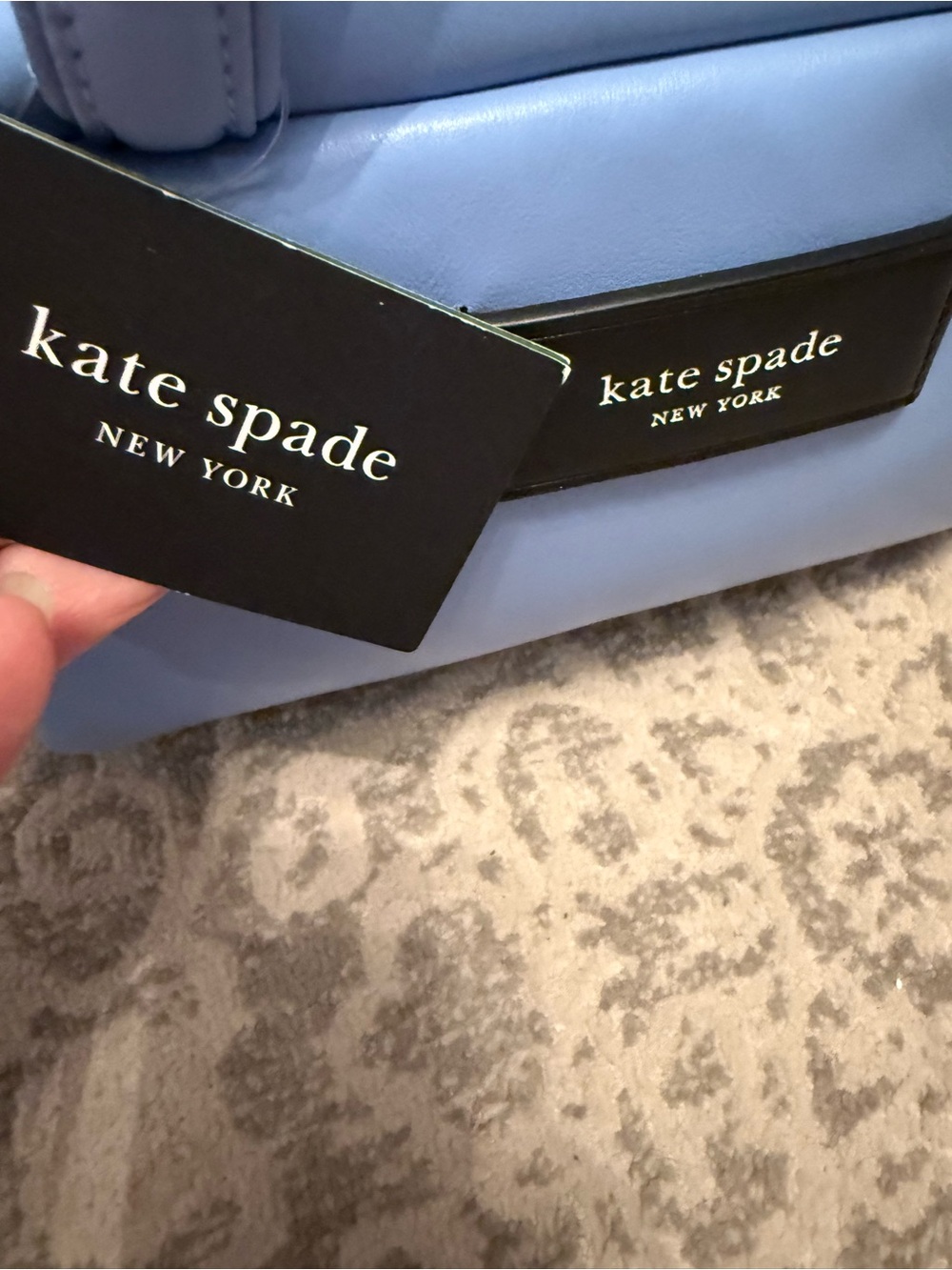 Kate Spade Puffed Crossbody Satchel. Perfect for summer! Soft & supple leather! - Picture 5 of 15